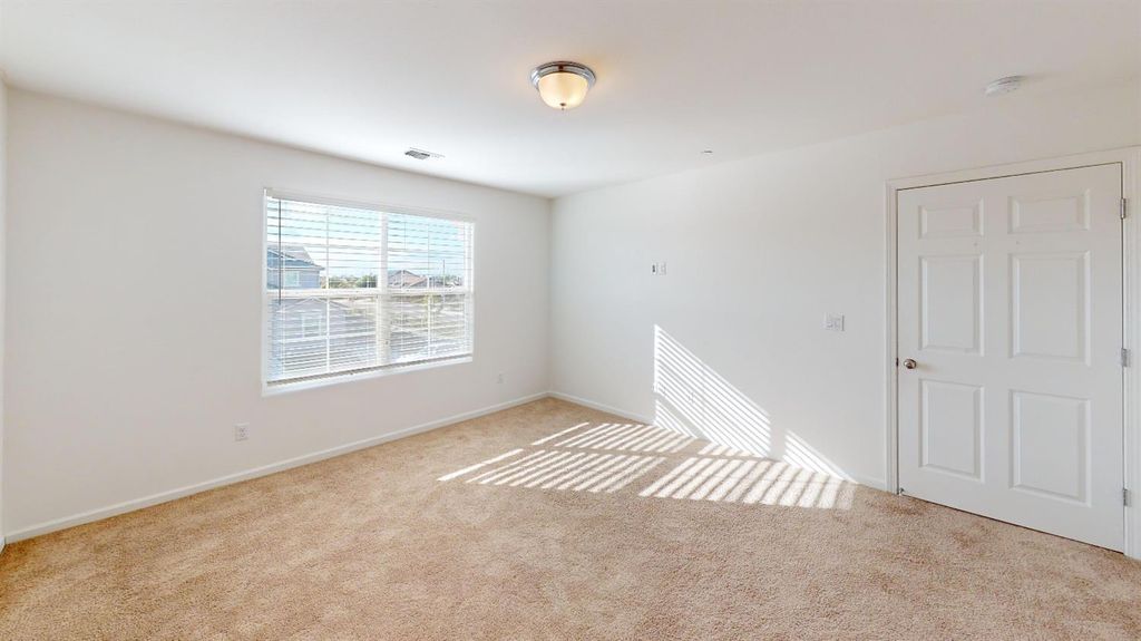 Image 29 of property listing at 4826 N Casey Avenue, Fresno, CA 93723