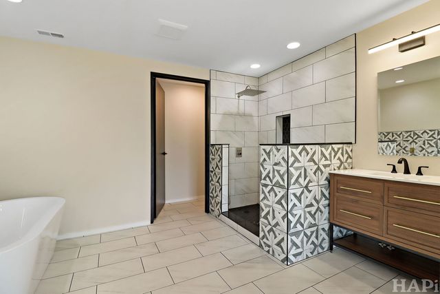 7304 Briar Drive, Spring Grove, IL 60081