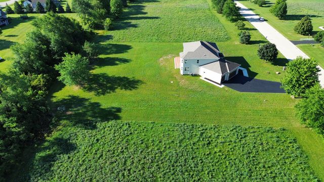 7304 Briar Drive, Spring Grove, IL 60081