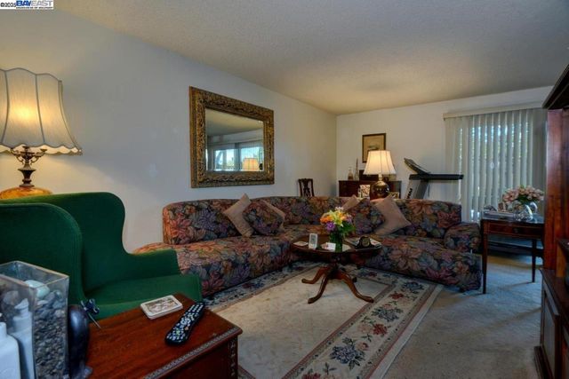 1577 Maurice Ln, San Jose, CA 95129