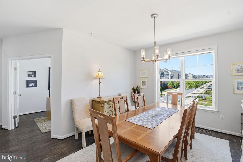 Image 11 of property listing at 16114 COOLIDGE AVE, Olney, MD 20906