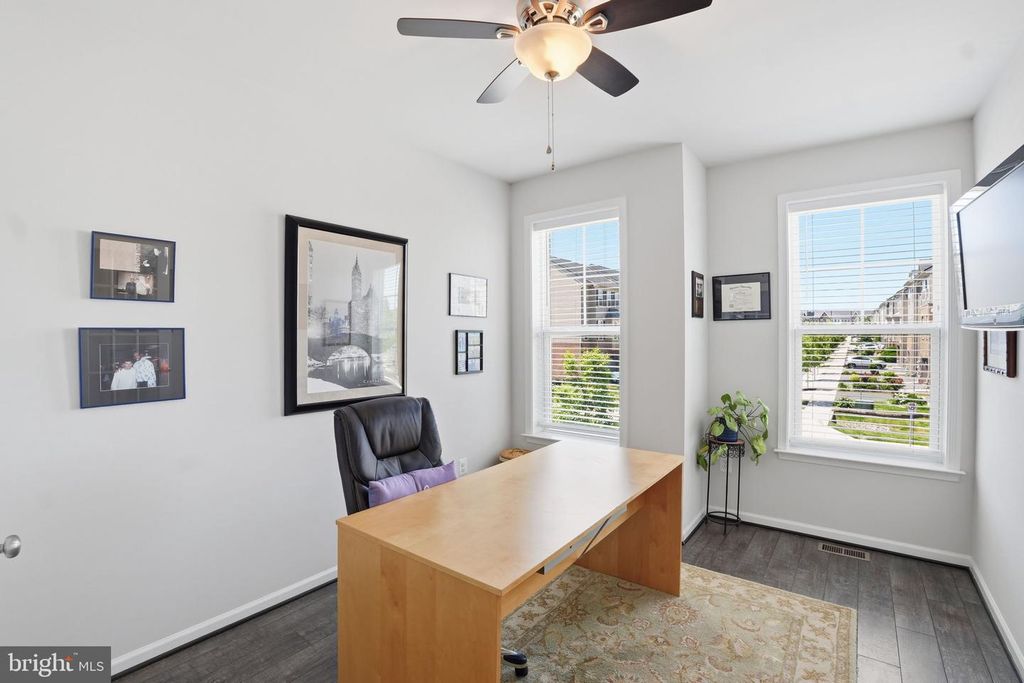 Image 15 of property listing at 16114 COOLIDGE AVE, Olney, MD 20906