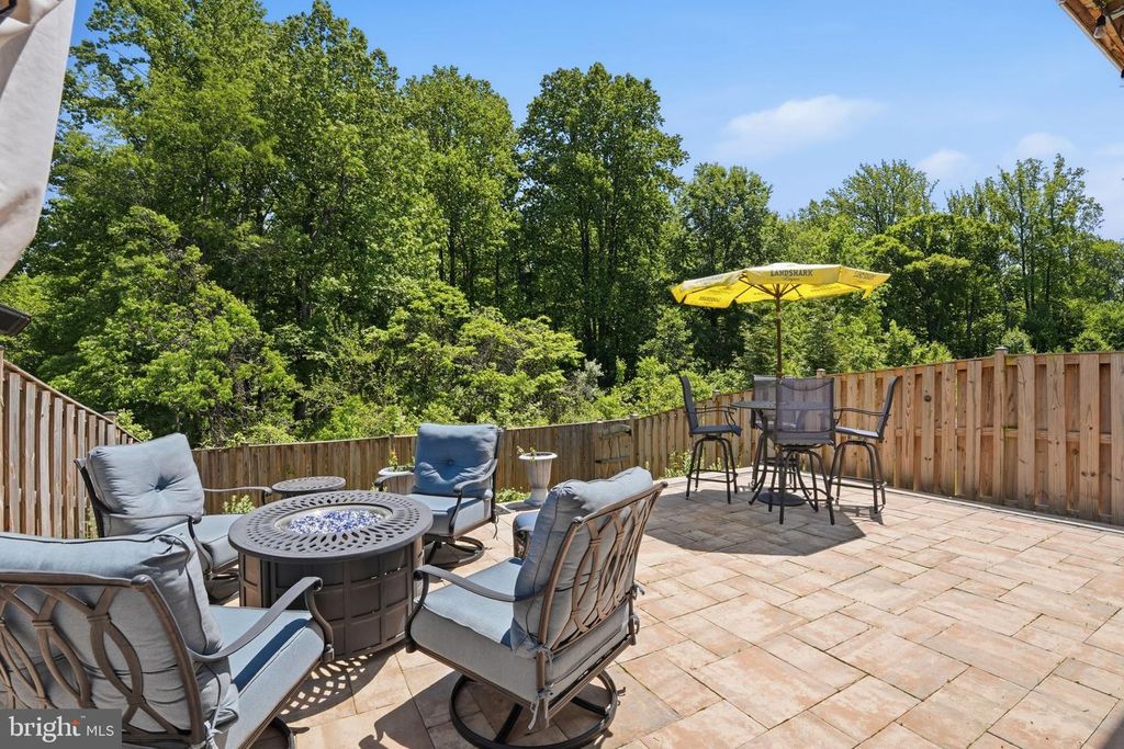 Image 37 of property listing at 16114 COOLIDGE AVE, Olney, MD 20906