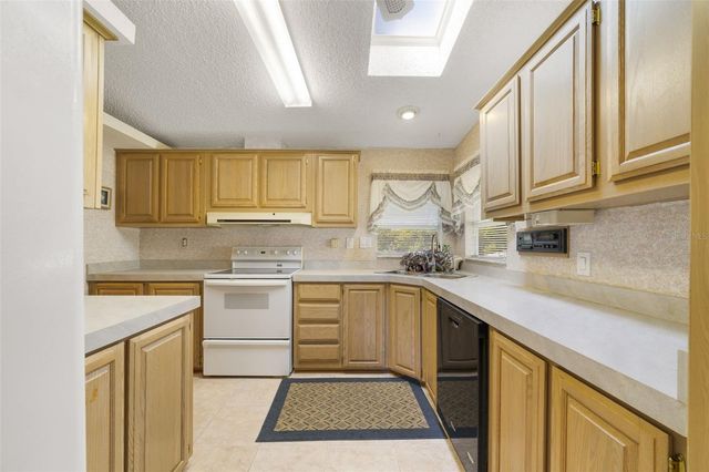 3952 N CITRUS CIRCLE 688, Zellwood, FL 32798