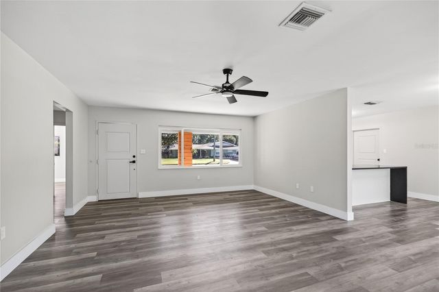 1503 CANAL COURT, Tavares, FL 32778