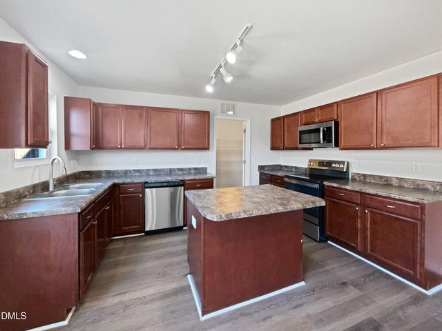 815 Pitch Pine Drive, Creedmoor, NC 27522