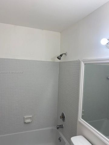 9761 W Heather Lane, Miramar, FL 33025