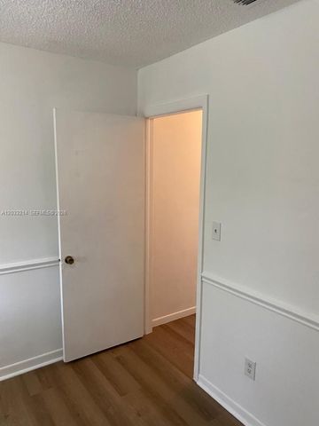 9761 W Heather Lane, Miramar, FL 33025