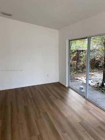 9761 W Heather Lane, Miramar, FL 33025