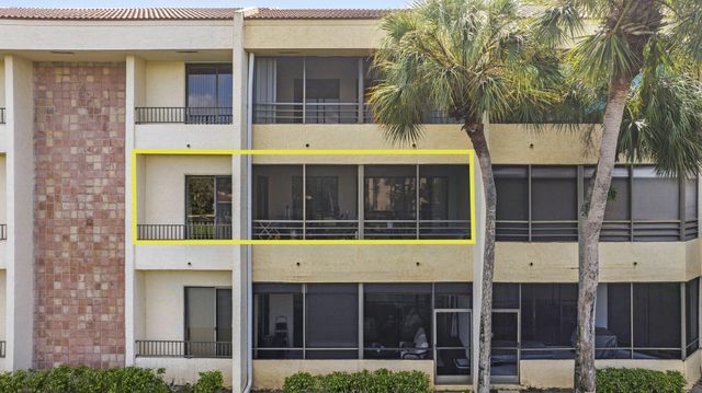 7535 La Paz Boulevard 209, Boca Raton, FL 33433