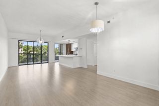 7535 La Paz Boulevard 209, Boca Raton, FL 33433
