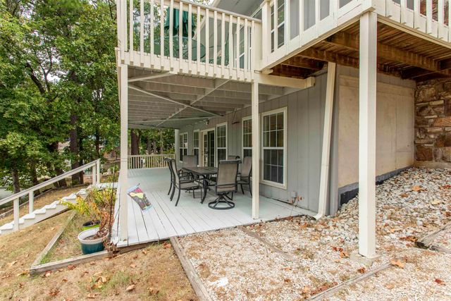 28 N Lakeshore Drive, Cherokee Village, AR 72529