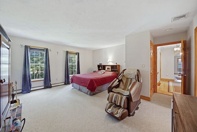 259 Cherry St, Bridgewater, MA 02324
