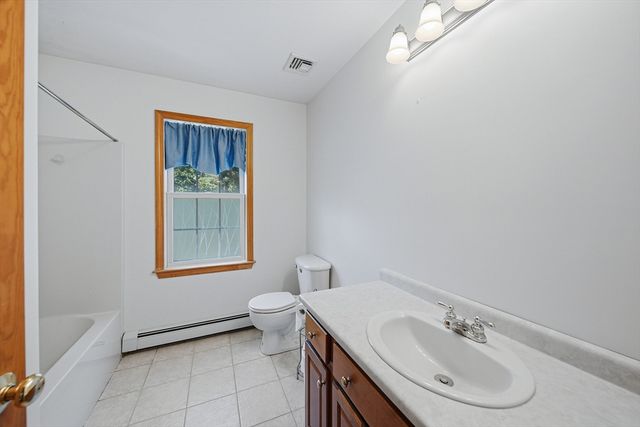 259 Cherry St, Bridgewater, MA 02324