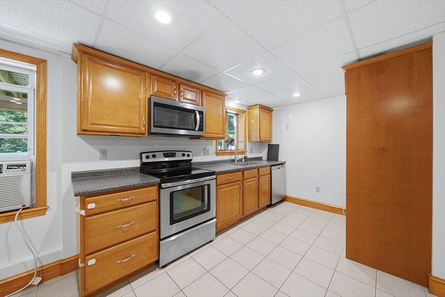 259 Cherry St, Bridgewater, MA 02324