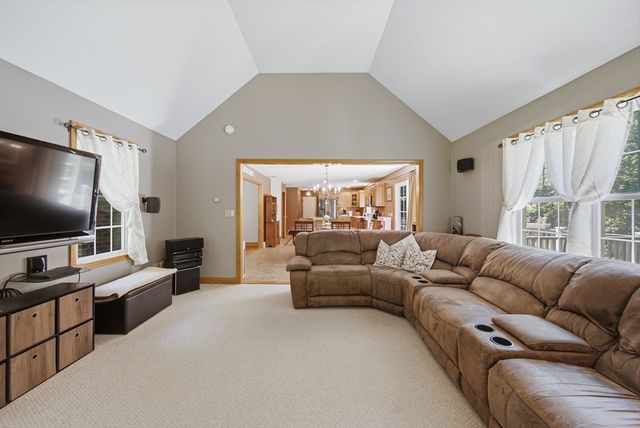 259 Cherry St, Bridgewater, MA 02324
