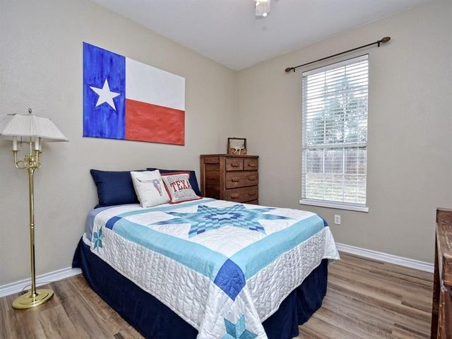 600 Grand Prairie CIR, Dripping Springs, TX 78620