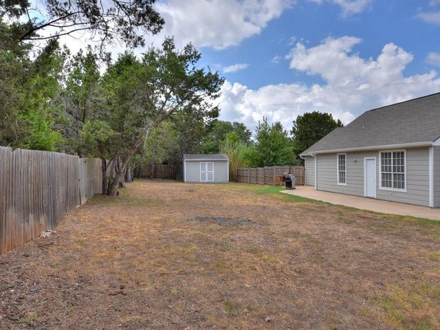 600 Grand Prairie CIR, Dripping Springs, TX 78620