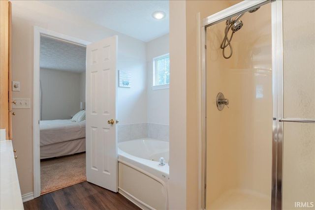 9626 Clippinger Road, Evansville, IN 47725
