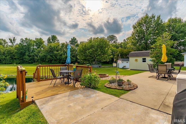 9626 Clippinger Road, Evansville, IN 47725