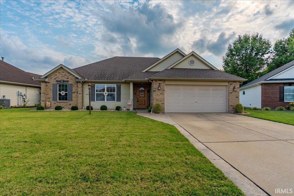 9626 Clippinger Road, Evansville, IN 47725
