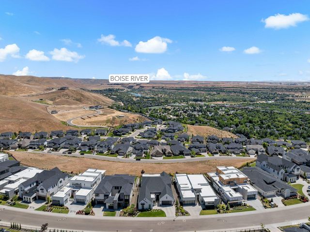 2549 S Grebe Ave, Boise, ID 83716