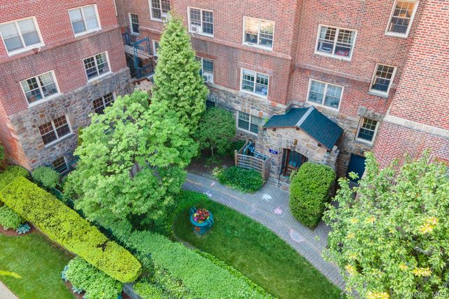 151 Centre Avenue 5C, New Rochelle, NY 10805
