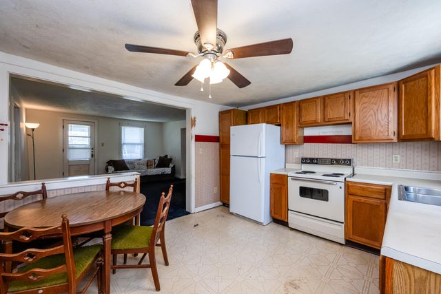 317 S Harrison Street, Berrien Springs Vllg, MI 49103