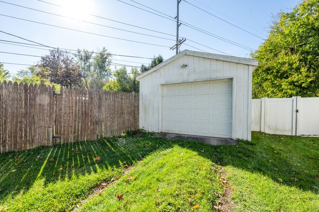 317 S Harrison Street, Berrien Springs Vllg, MI 49103