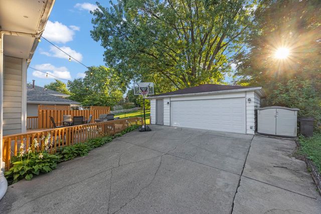 0N100 Beverly Street, Wheaton, IL 60187