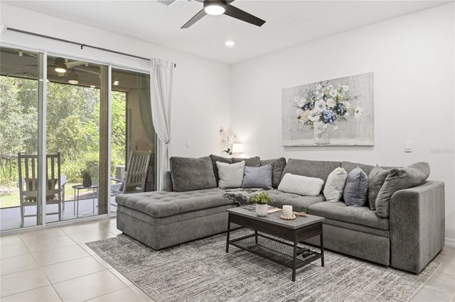 32825 PEZ LANDING LANE, Wesley Chapel, FL 33543
