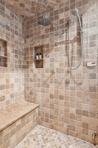 1620 Kenwood Parkway, Minneapolis, MN 55405