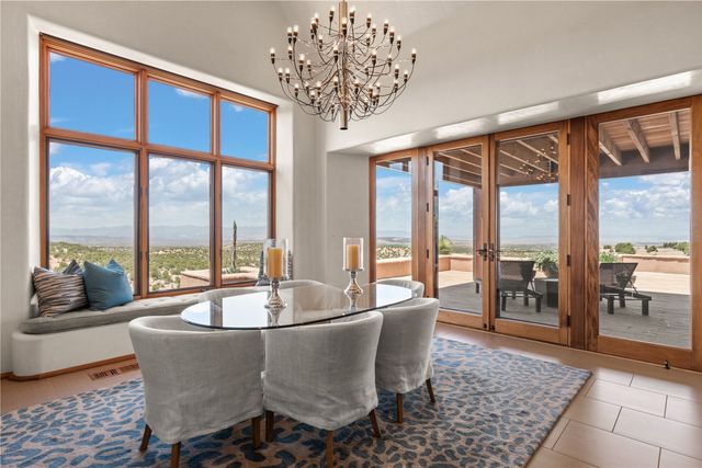 411 Tano Road, Santa Fe, NM 87506