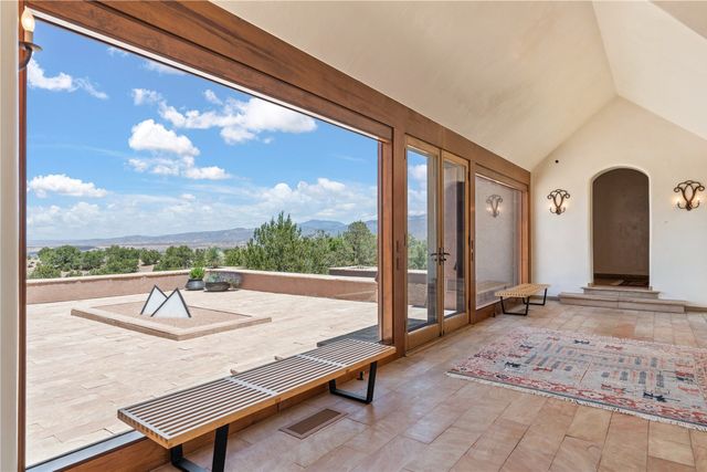 411 Tano Road, Santa Fe, NM 87506