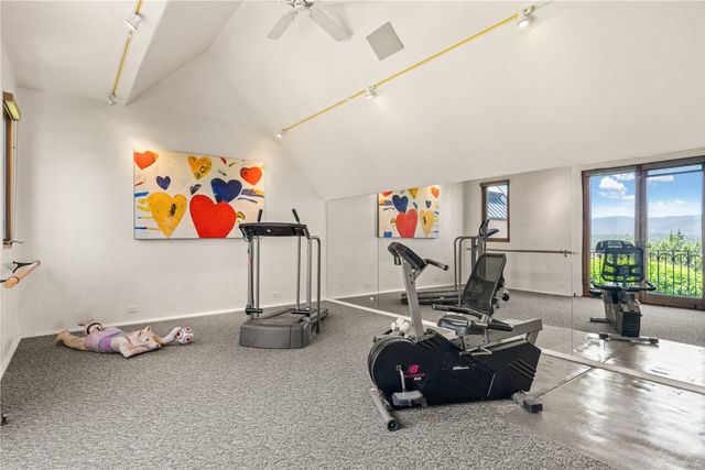 411 Tano Road, Santa Fe, NM 87506