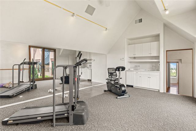 411 Tano Road, Santa Fe, NM 87506