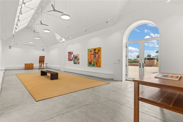 411 Tano Road, Santa Fe, NM 87506