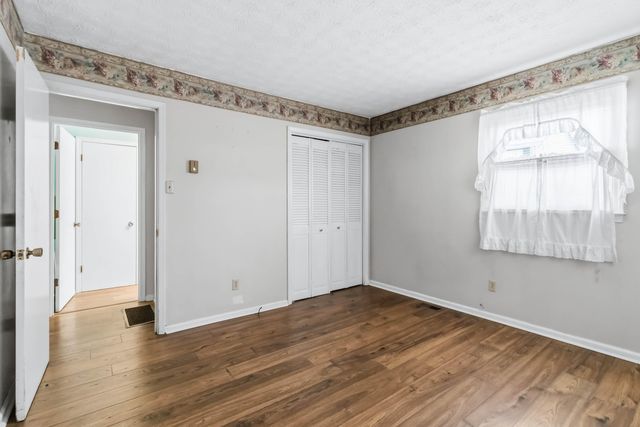 3608 Millersburg Ruddles Mill Road, Paris, KY 40361