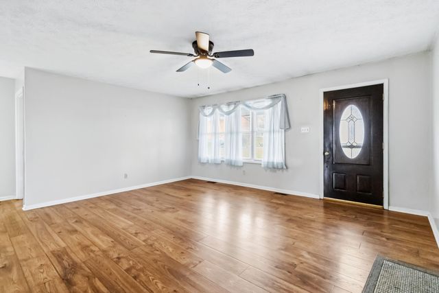 3608 Millersburg Ruddles Mill Road, Paris, KY 40361