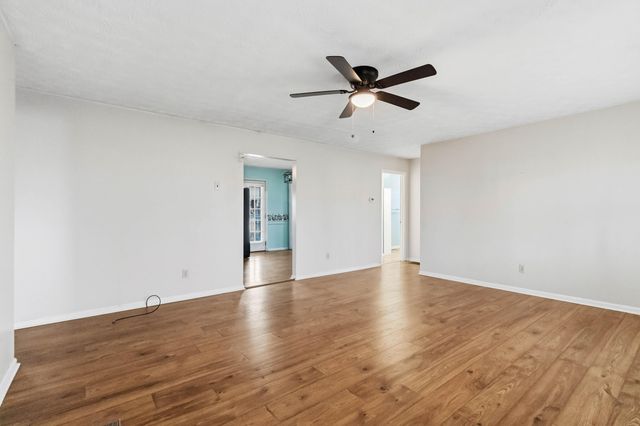 3608 Millersburg Ruddles Mill Road, Paris, KY 40361