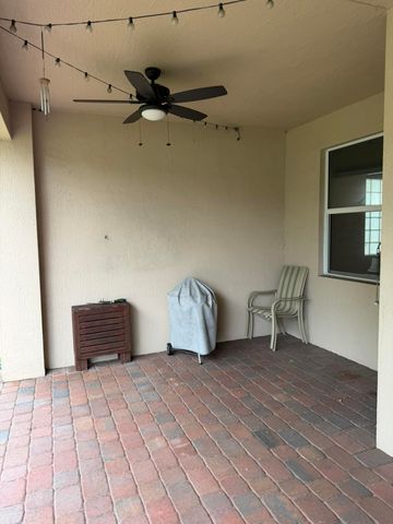 7250 Prudencia Drive, Lake Worth, FL 33463