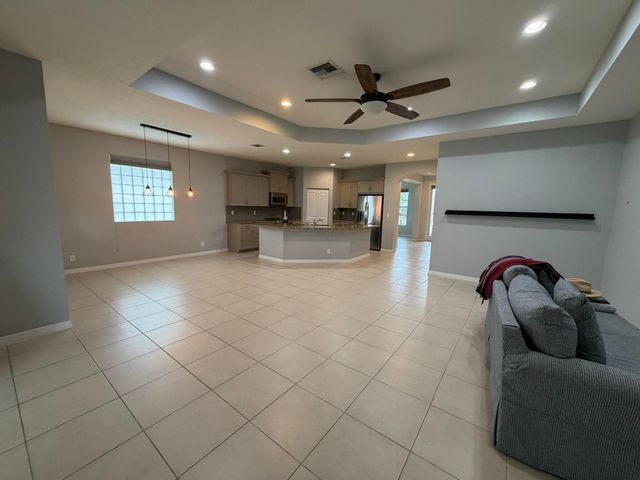 7250 Prudencia Drive, Lake Worth, FL 33463