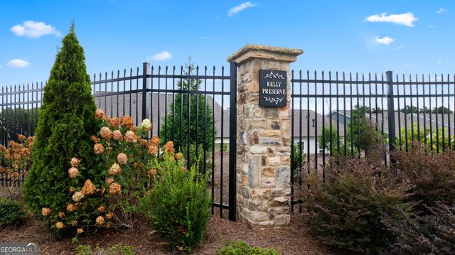 3565 Arrow Root Circle, Loganville, GA 30052