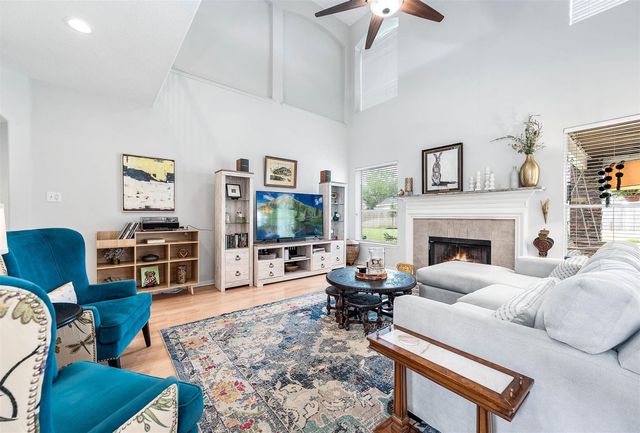 2610 Clay Creek Court, Pearland, TX 77581