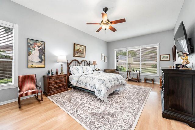 2610 Clay Creek Court, Pearland, TX 77581