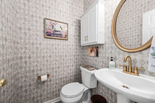 2610 Clay Creek Court, Pearland, TX 77581