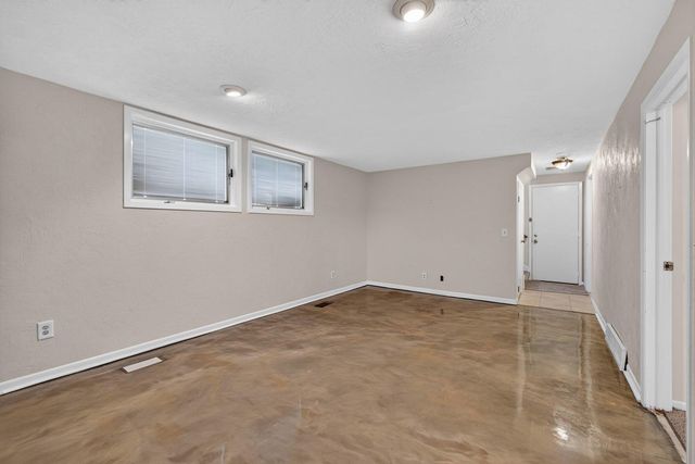 1319 Denniston Avenue, Bettendorf, IA 52722