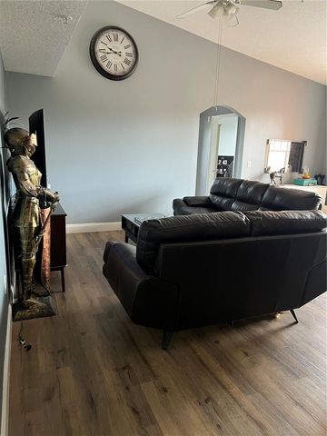 5566 METROWEST BOULEVARD 301, Orlando, FL 32811