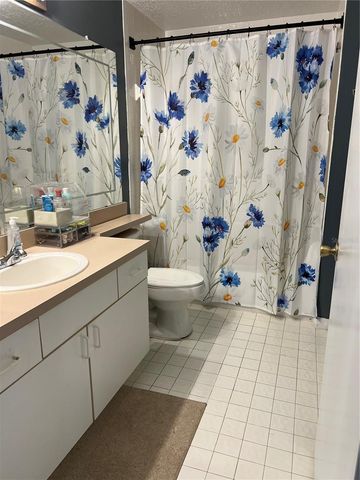 5566 METROWEST BOULEVARD 301, Orlando, FL 32811