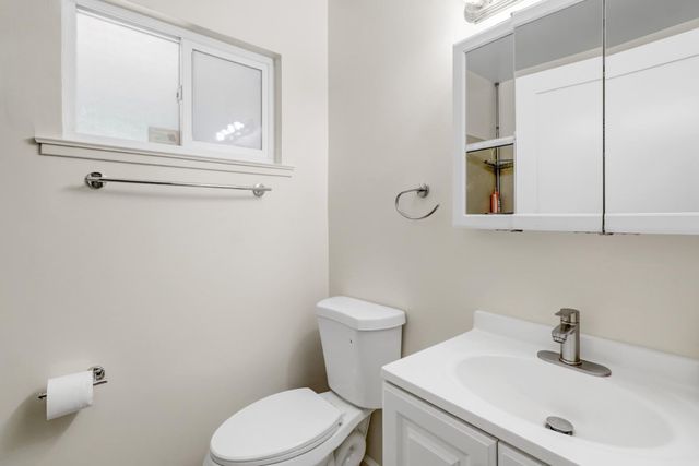 6500 Harley Way, Sacramento, CA 95828